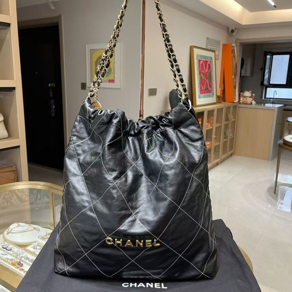Chanel Women Pre-Loved Bag Very Good Condition